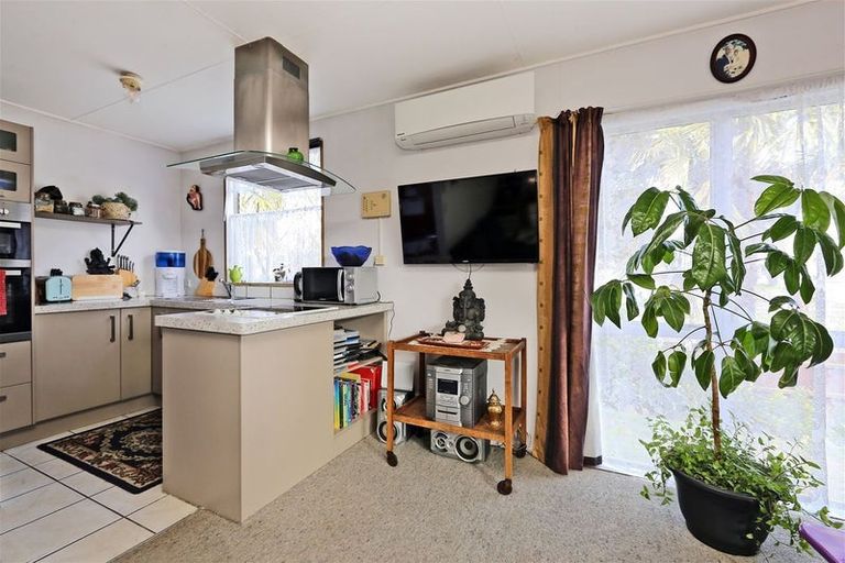 Photo of property in 234 Flaxmere Avenue, Flaxmere, Hastings, 4120