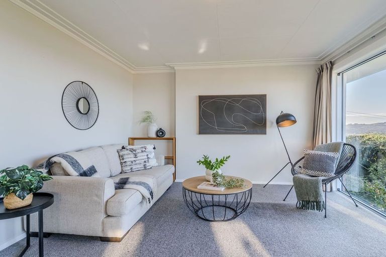 Photo of property in 14 Seaview Terrace, Kew, Dunedin, 9012