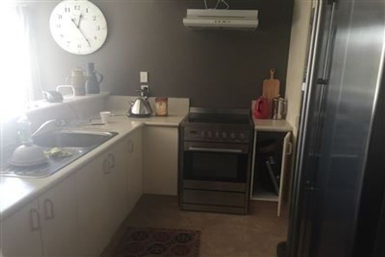 Photo of property in 5/28 Third Avenue, Tauranga, 3110