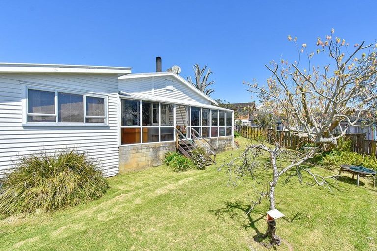 Photo of property in 108 Coronation Road, Papatoetoe, Auckland, 2025