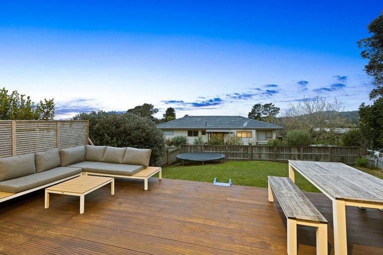 Photo of property in 5 Kotinga Avenue, Glen Eden, Auckland, 0602