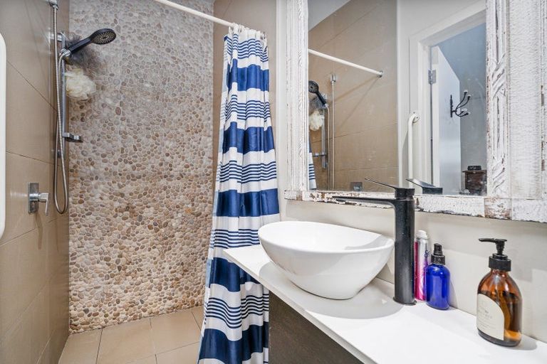 Photo of property in 47a Centennial Drive, Whitianga, 3510