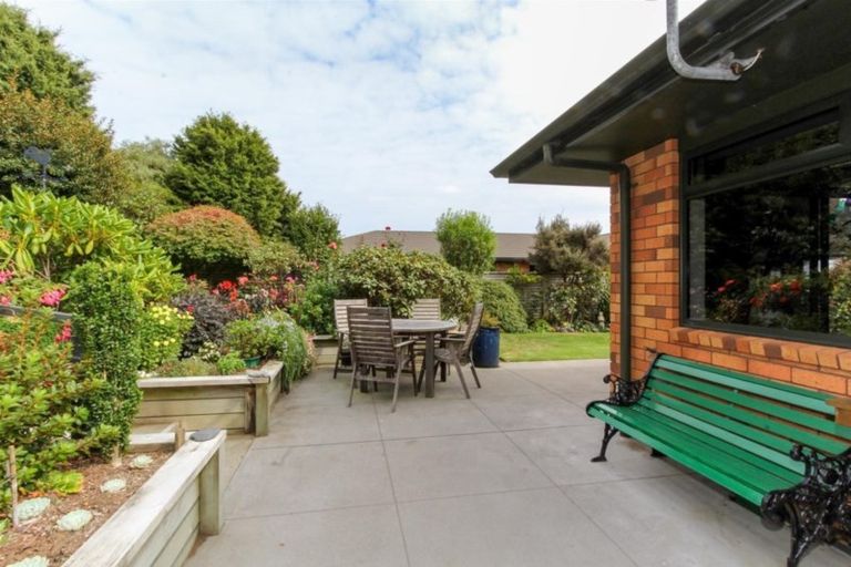 Photo of property in 12 Manuka Place, Whalers Gate, New Plymouth, 4310