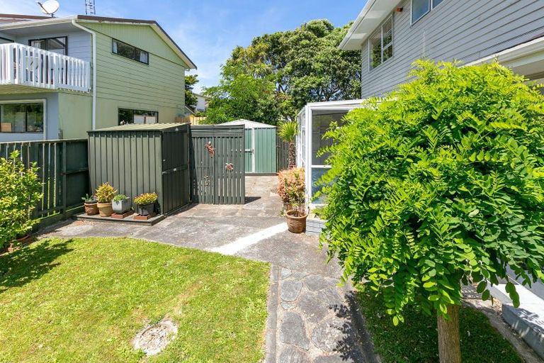 Photo of property in 2 Thurso Grove, Papakowhai, Porirua, 5024