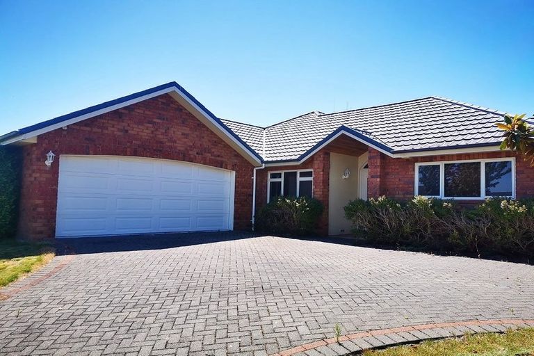 Photo of property in 7 Cairns Crescent, Rototuna, Hamilton, 3210