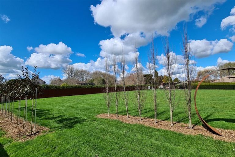 Photo of property in 9c Dalbeth Place, Matangi, Hamilton, 3284