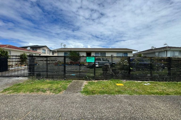 Photo of property in 196 Wordsworth Road, Manurewa, Auckland, 2102