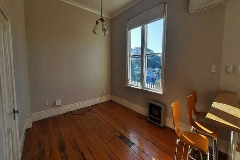 Photo of property in 377 Adelaide Road, Newtown, Wellington, 6021