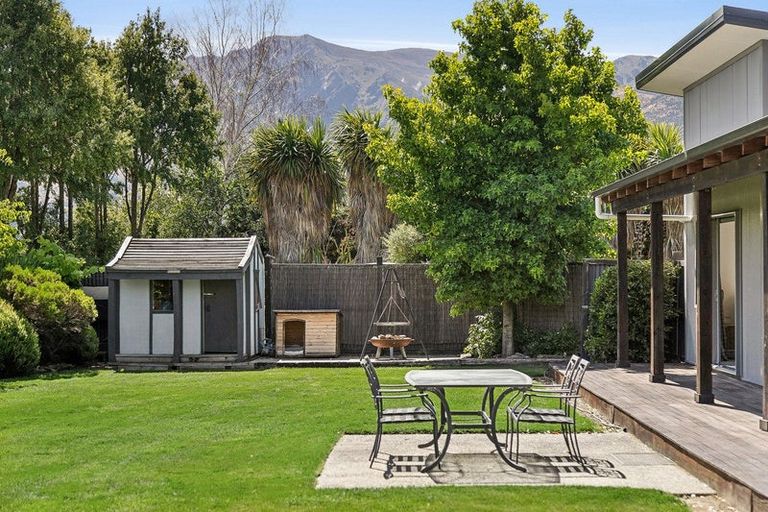 Photo of property in 94 Newcastle Road, Hawea Flat, Wanaka, 9382