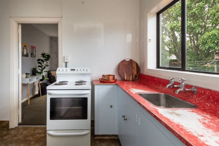 Photo of property in 86 Racecourse Road, Sockburn, Christchurch, 8042