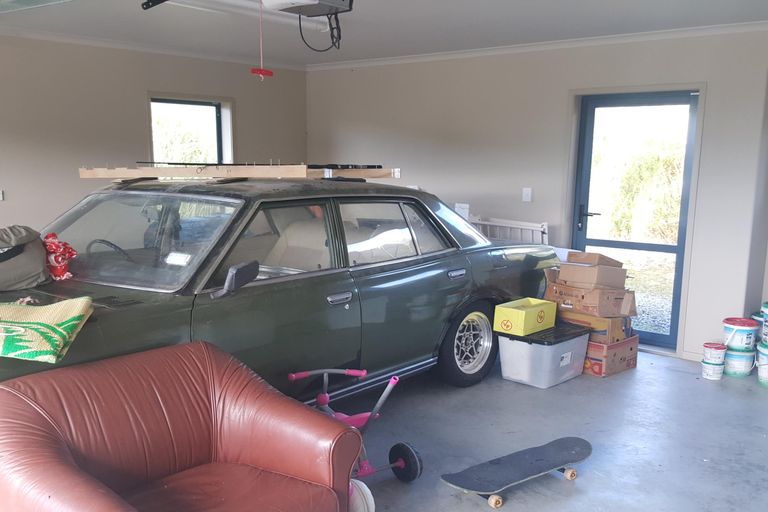 Photo of property in 136 Stratford Drive, Cable Bay, 0420