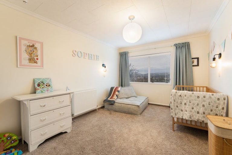 Photo of property in 1 Brugh Place, Waverley, Dunedin, 9013