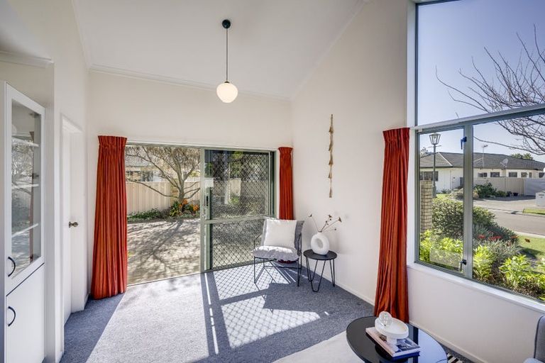 Photo of property in 3 Alderney Way, Taradale, Napier, 4112
