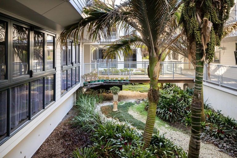 Photo of property in Atlas Apartments, 21/49 Maunganui Road, Mount Maunganui, 3116