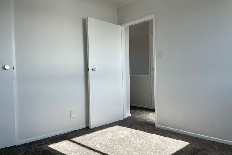 Photo of property in 2/62 Martin Street, Wallaceville, Upper Hutt, 5018