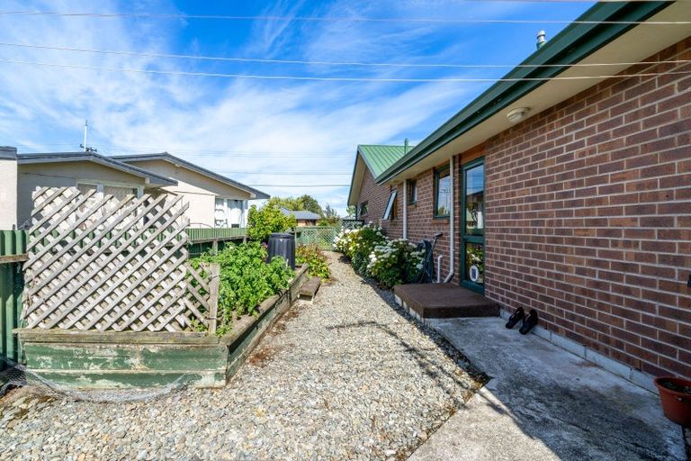 Photo of property in 15 Union Street, Winton, 9720