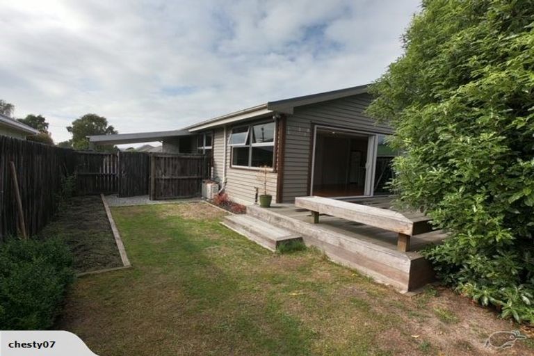 Photo of property in 1/73 Withells Road, Avonhead, Christchurch, 8042