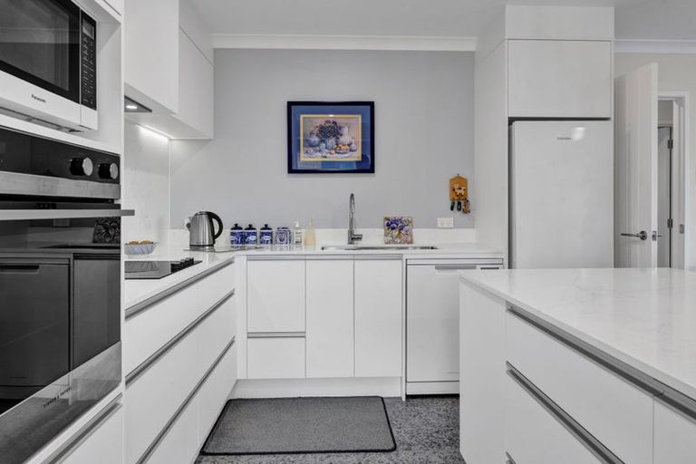 Photo of property in 12a Morrissey Street, Hawera, 4610