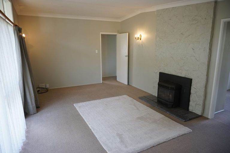 Photo of property in 83 Holly Road, St Albans, Christchurch, 8014