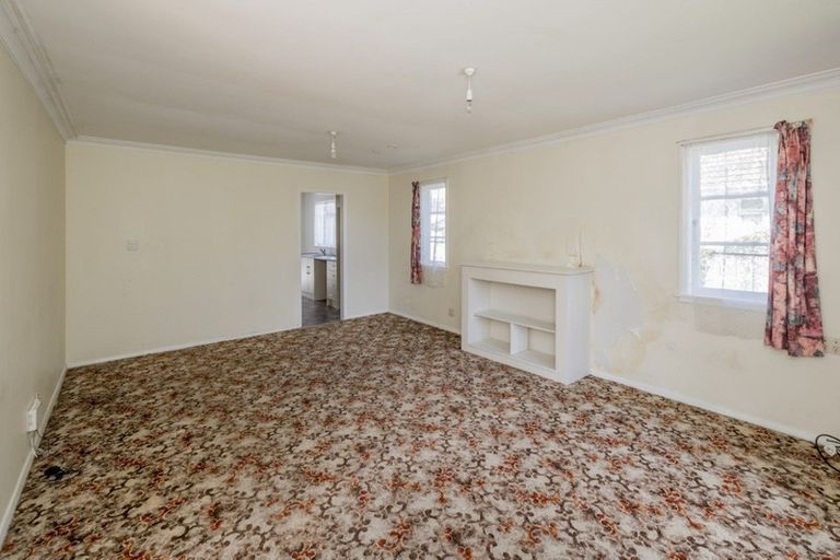 Photo of property in 34 Quinn Road, Levin, 5510