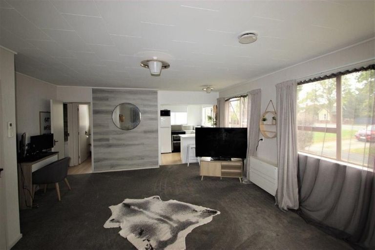 Photo of property in 68 Hokonui Drive, Gore, 9710