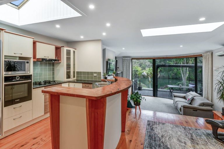 Photo of property in 27b Opoia Road, Hamilton East, Hamilton, 3216