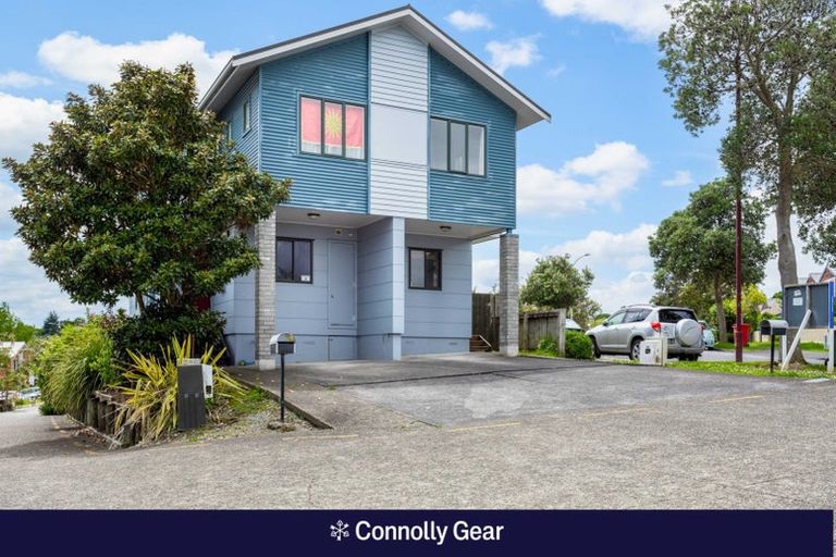 Photo of property in 2626/10 John Jennings Drive, Oteha, Auckland, 0632