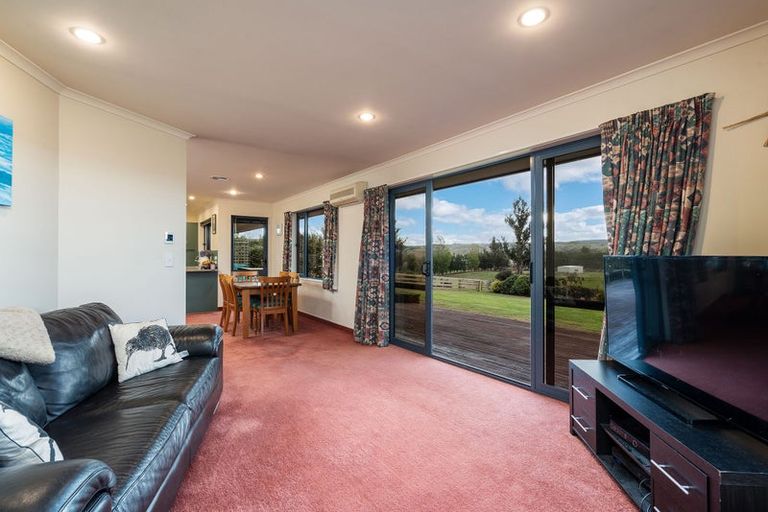 Photo of property in 1121 Waihola Highway, Waihola, Outram, 9073