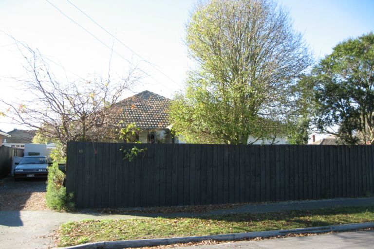 Photo of property in 1/14 Kinnaird Place, Hillmorton, Christchurch, 8025