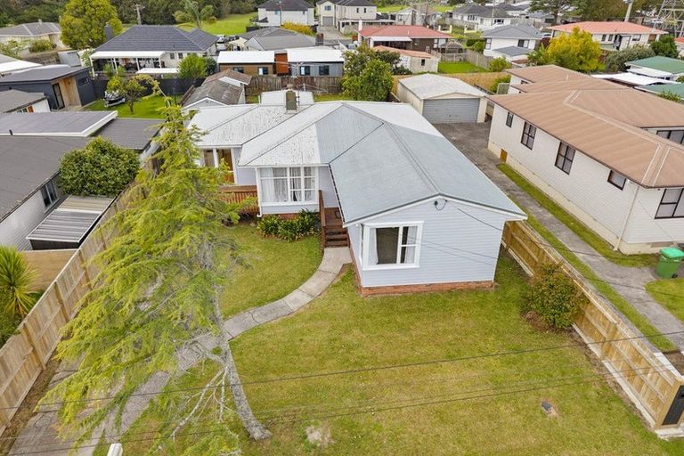Photo of property in 9 Osprey Street, Pakuranga, Auckland, 2010