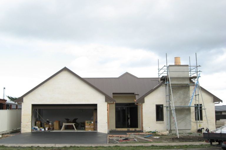 Photo of property in 74 Russell Robertson Drive, Havelock North, 4130