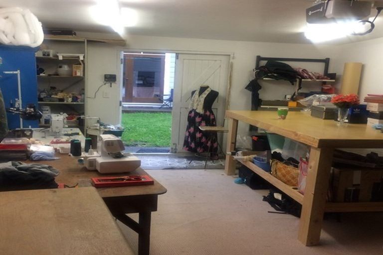 Photo of property in 28 Mortimer Terrace, Aro Valley, Wellington, 6021