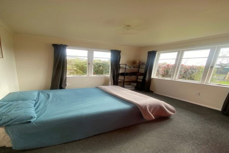 Photo of property in 71 Kettle Avenue, Awapuni, Palmerston North, 4412