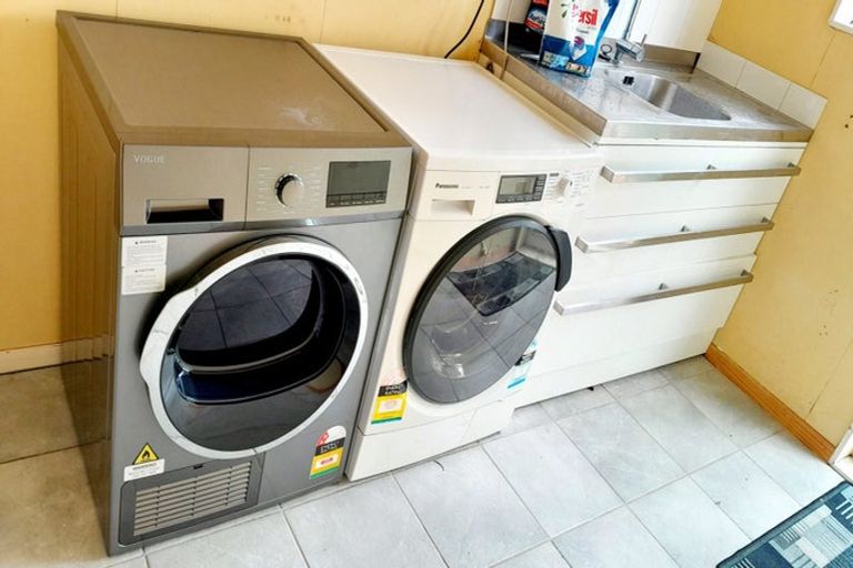 Photo of property in 1 Grace Avenue, Leamington, Cambridge, 3432