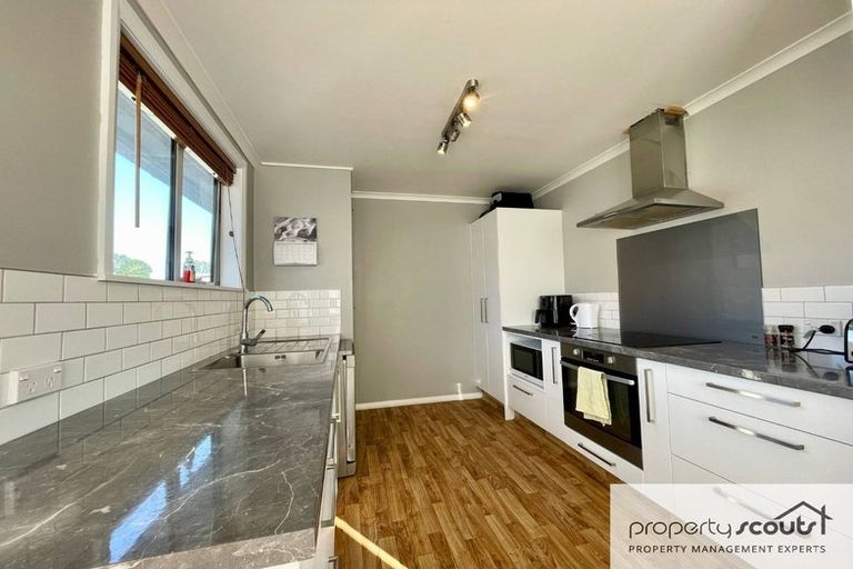 Photo of property in 55 Woodleigh Street, Frankleigh Park, New Plymouth, 4310