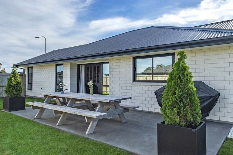 Photo of property in 9 Dynes Road, Rolleston, 7615