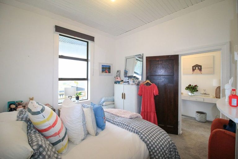 Photo of property in 94 Barrow Street, Bluff, 9814