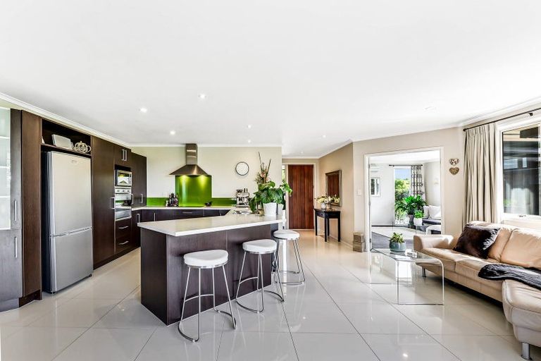 Photo of property in 46 Magellan Rise, Flagstaff, Hamilton, 3210