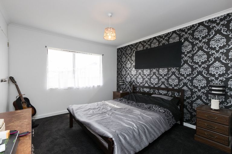 Photo of property in 67 Benmore Avenue, Cloverlea, Palmerston North, 4412