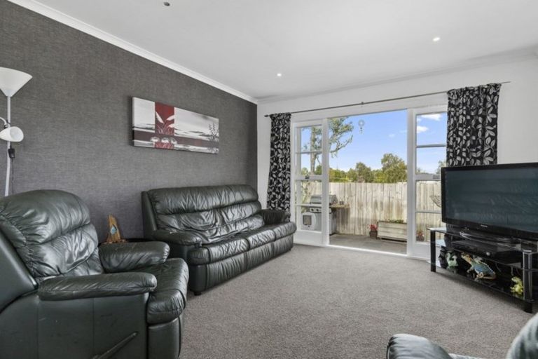 Photo of property in 14 Kowhai Place, Te Kauwhata, 3710