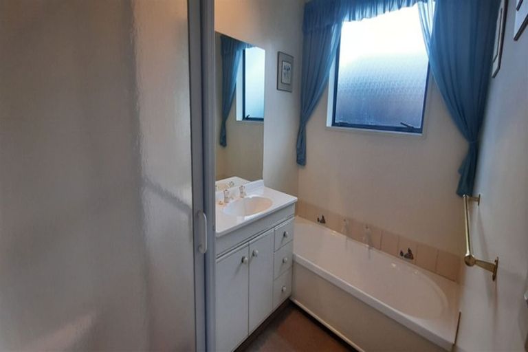 Photo of property in 2/137 Harewood Road, Papanui, Christchurch, 8053