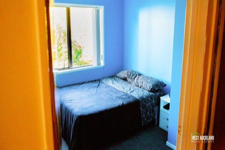 Photo of property in 1/31 Chorley Avenue, Massey, Auckland, 0614