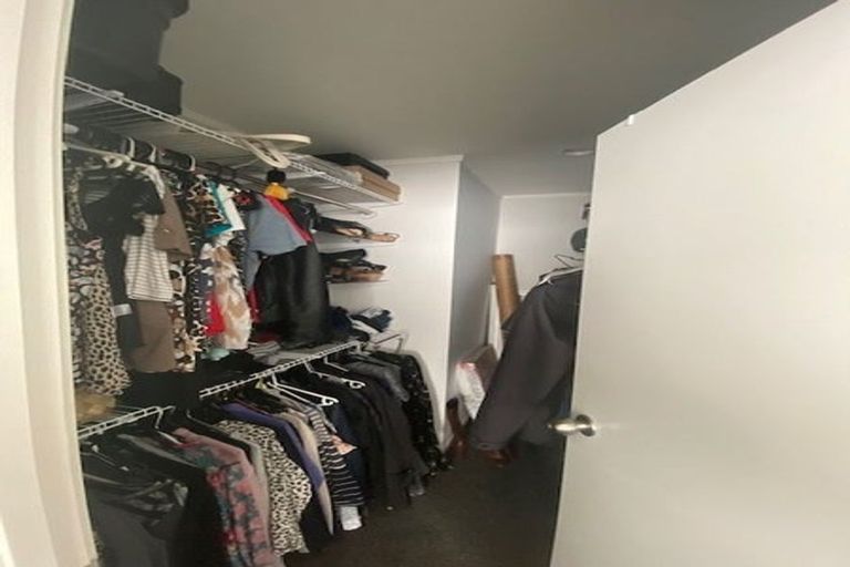 Photo of property in 1/57 Hattaway Avenue, Bucklands Beach, Auckland, 2012