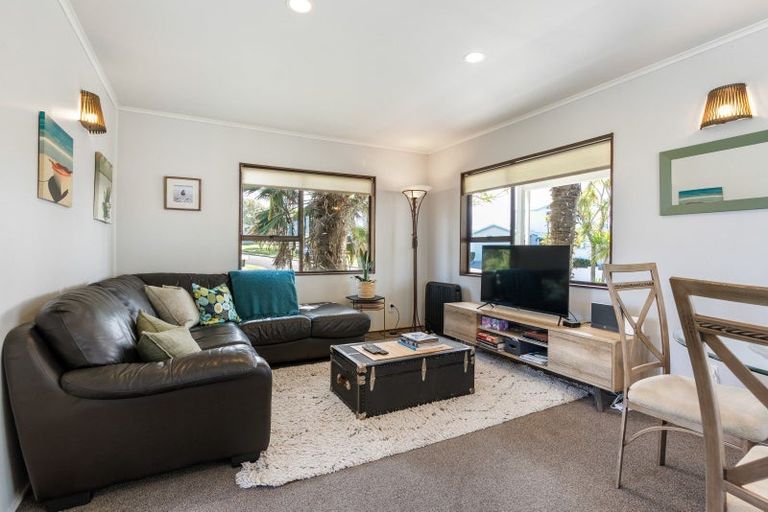 Photo of property in 441 Onemana Drive, Onemana, Whangamata, 3691
