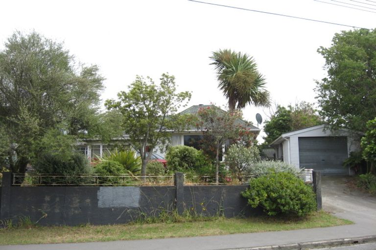 Photo of property in 80 Cumnor Terrace, Woolston, Christchurch, 8023