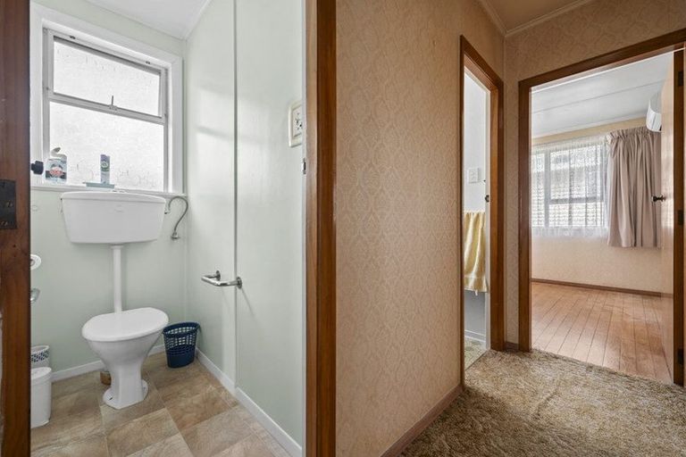 Photo of property in 43 Cranley Street, Dargaville, 0310