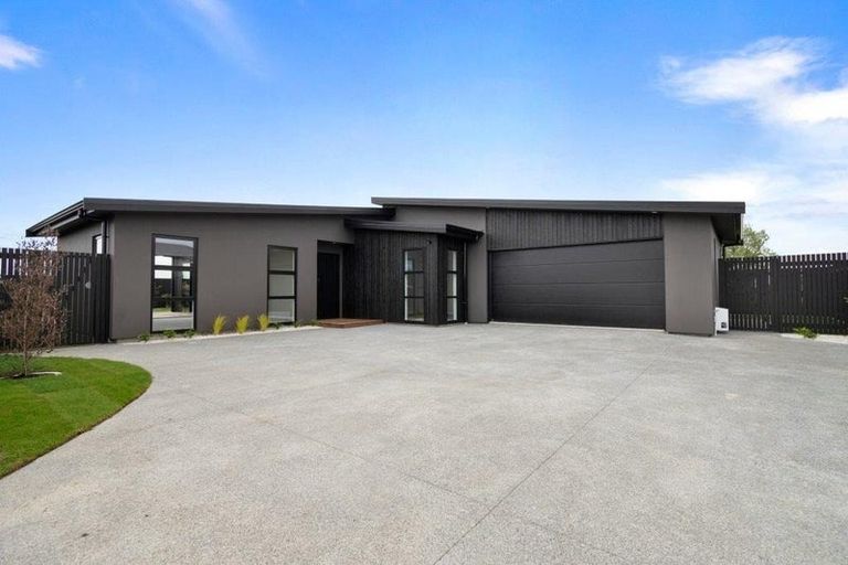 Photo of property in 126 Churcher Street, Maewa, Feilding, 4702