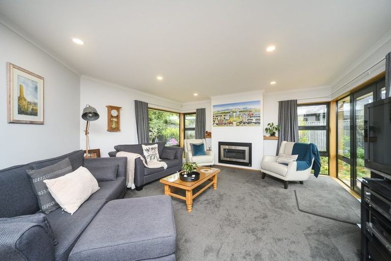 Photo of property in 41 Ihaka Street, Hokowhitu, Palmerston North, 4410
