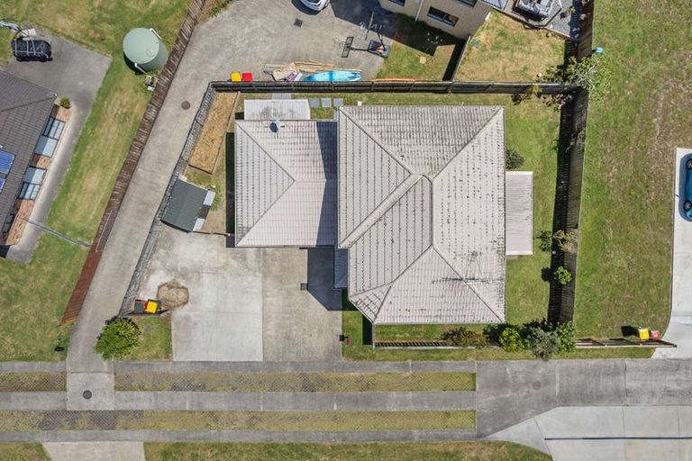 Photo of property in 34 Aitkenhead Court, Parakai, 0830