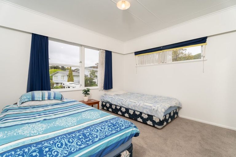 Photo of property in 115 Oriel Avenue, Tawa, Wellington, 5028